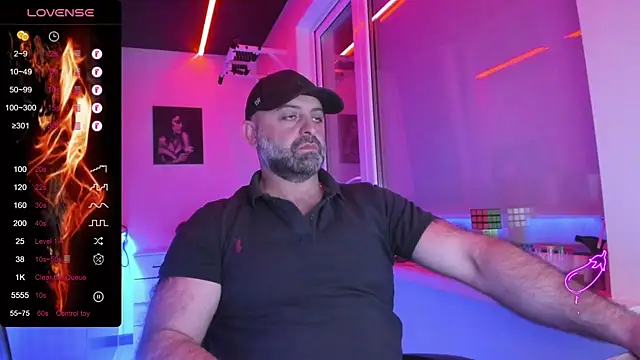 MAGABEAR077 online show from April 18, 7:29 pm