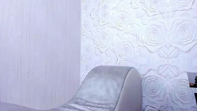 Snapshot of Little_Peeter chatting on January 23, 9:18 pm Little Peeter online show from January 23, 9:18 pm