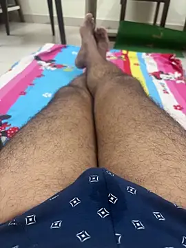 nangakings online show from November 3, 5:15 pm