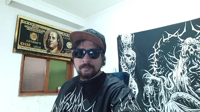 Snapshot of master_wester chatting on September 15, 2:51 pm master wester online show from September 15, 2:51 pm