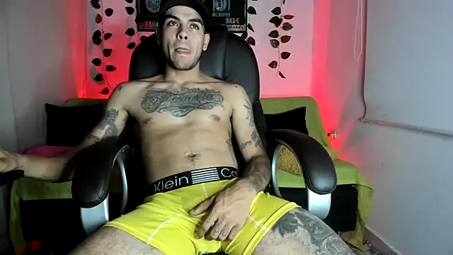 mikee scooth online show from October 1, 12:03 am