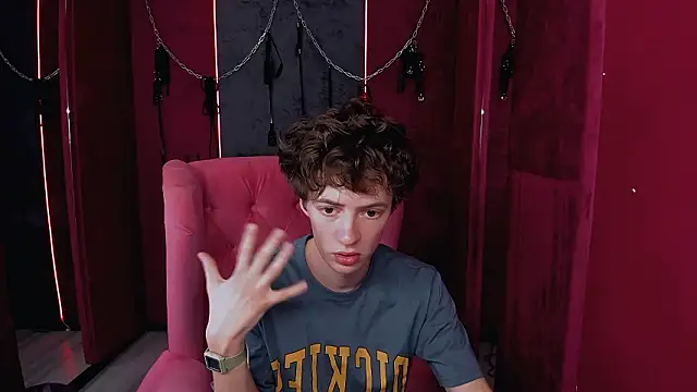 LukeSweet online show from February 17, 2:38 pm