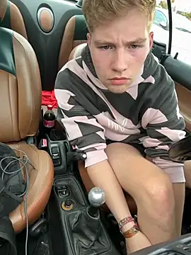 CDLukeLucy420 online show from October 9, 3:28 pm