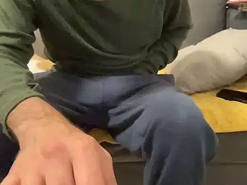 4small4inchlol online show from December 14, 7:54 pm