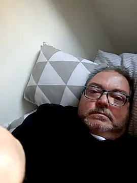 bluangelo online show from December 2, 1:47 pm