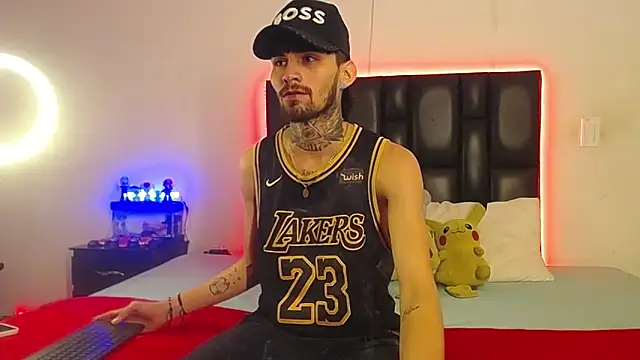 Brutal Sex Fucking online show from November 11, 7:19 pm