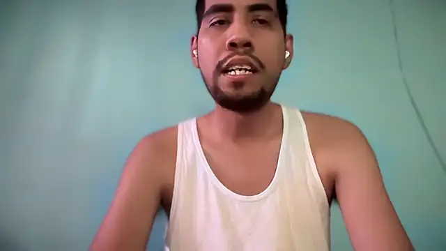 EnriquePersian197 online show from March 5, 6:23 pm