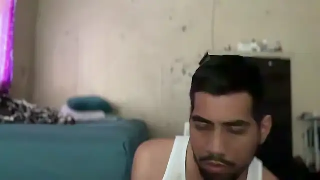 EnriquePersian197 online show from January 8, 7:03 pm