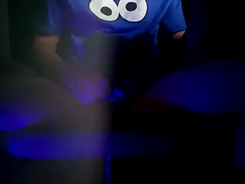 Luicox online show from November 3, 1:32 am