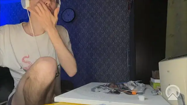 Aki-Laky online show from December 22, 7:55 pm