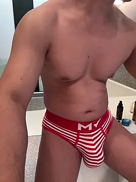 Komne24 online show from April 8, 5:21 pm