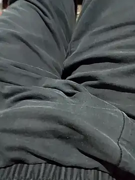 Snapshot of okan3456ok chatting on March 5, 8:12 pm okan3456ok online show from March 5, 8:12 pm