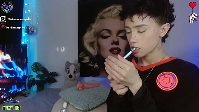 maxiy 001 online show from February 22, 11:50 pm