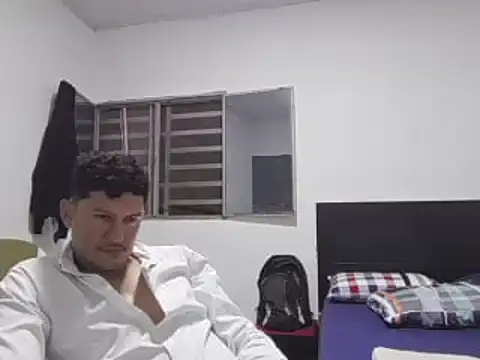 Snapshot of 2020dastan chatting on December 17, 3:39 am 2020dastan online show from December 17, 3:39 am