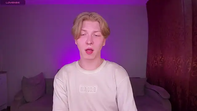 TheMikeSever online show from April 21, 12:44 pm