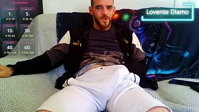  NakedChef  online show from November 7, 9:56 am