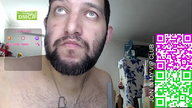 Snapshot of BISEXGOOD777 chatting on October 8, 8:35 pm BISEXGOOD777 online show from October 8, 8:35 pm