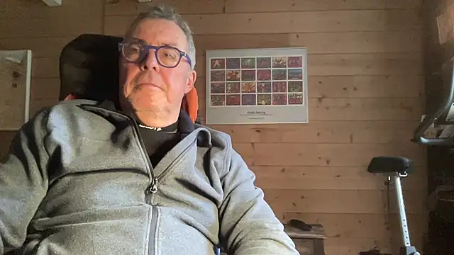 lelohop online show from February 19, 1:07 pm