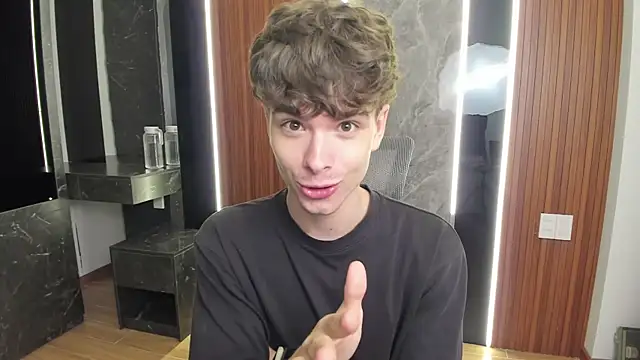 calvin love you online show from March 30, 5:14 pm