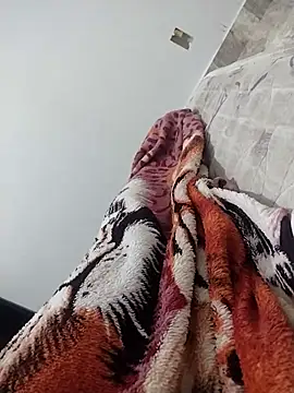 Snapshot of lm279 chatting on February 23, 1:42 am lm279 online show from February 23, 1:42 am