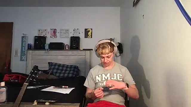 twentywithafelonyy online show from February 17, 5:53 pm