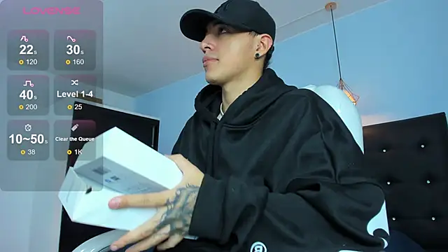 Lobo 17  online show from November 4, 3:40 am