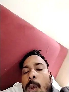 indianjhonny9123 online show from December 4, 4:03 pm