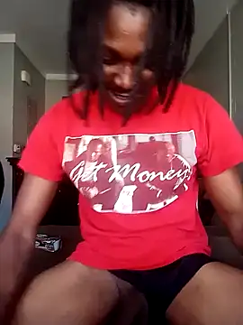 Snapshot of sneakylink13__ chatting on October 10, 8:24 pm sneakylink13 online show from October 10, 8:24 pm