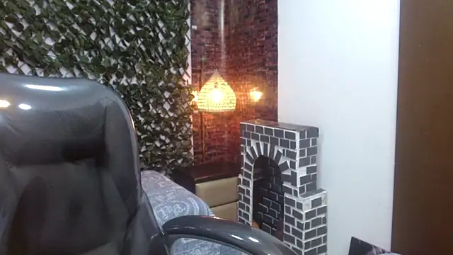 JackSwan18 online show from December 30, 1:14 pm