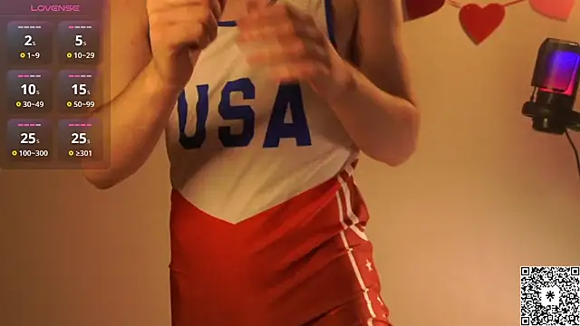 curlyboyy  online show from February 23, 5:57 pm