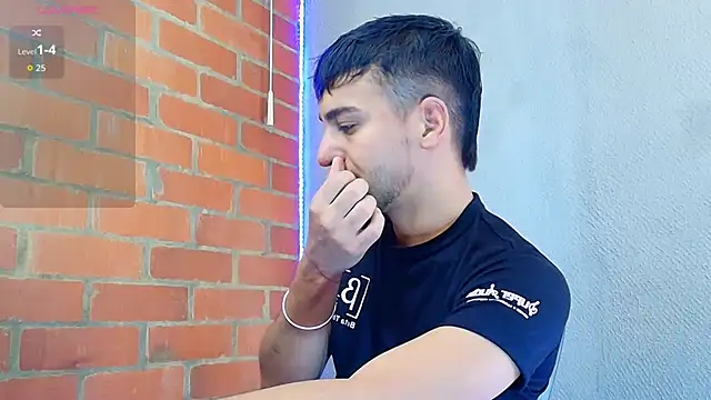 Leandro valenzuela online show from November 26, 9:07 pm