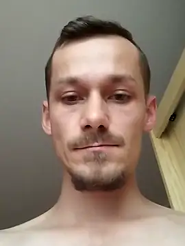 Snapshot of Crazzy_Maiky chatting on September 21, 4:29 pm Crazzy Maiky online show from September 21, 4:29 pm