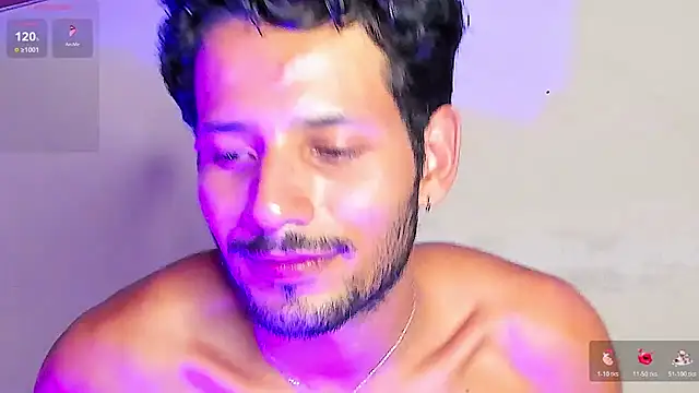 Nicholasrodrii online show from July 2, 3:23 am