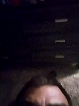 jakethesnake95111 online show from April 7, 11:21 am