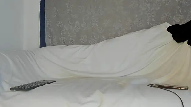 AndresSmith   online show from June 23, 5:38 pm