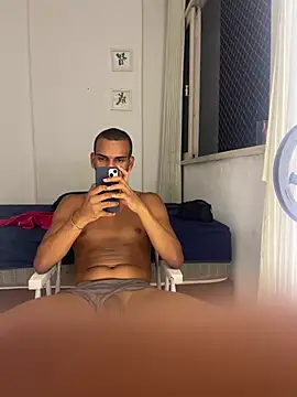 noahmarins online show from March 7, 2:15 am