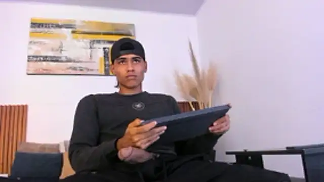 zander 2120 online show from October 24, 1:46 pm