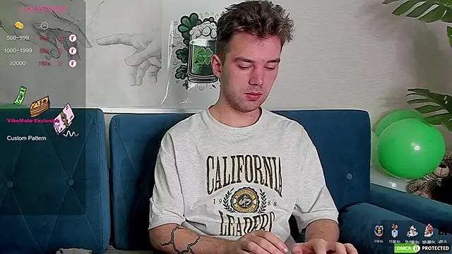 ArthurWhitee online show from March 17, 3:36 am