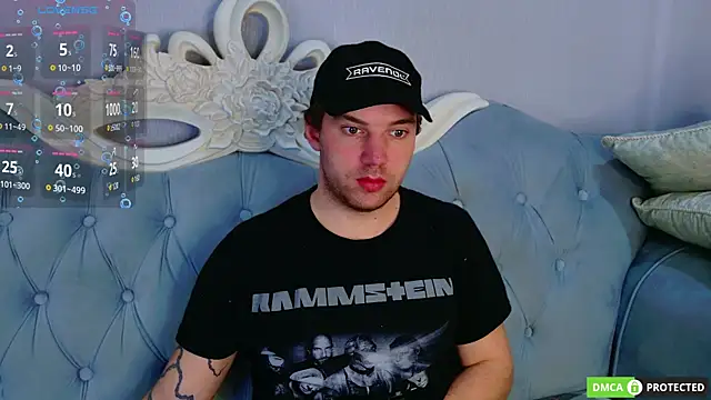 ArthurWhitee online show from March 22, 8:52 am