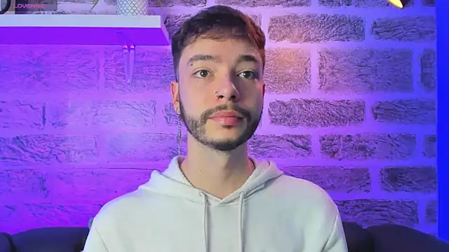 noah ricci online show from December 1, 12:08 pm