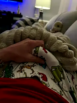 PeytonJohnn online show from December 21, 9:50 am