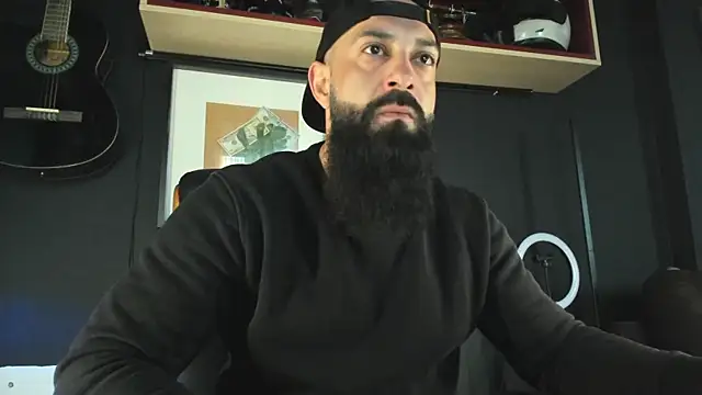 axxelrich  online show from February 11, 5:47 am