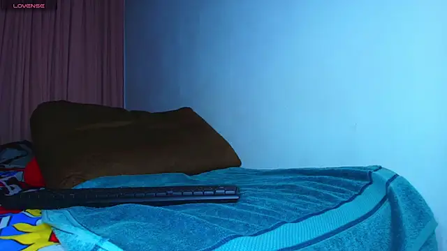 Thomass00 online show from September 22, 5:18 am