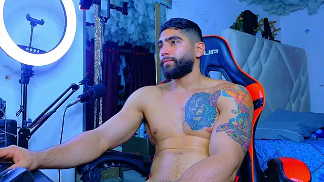 Rich boy01 online show from April 19, 8:00 pm