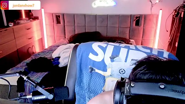 JordanShow online show from April 2, 3:09 pm