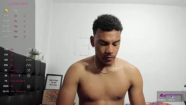 RoddyRich11 online show from March 4, 11:39 am