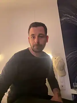 defbond420 online show from December 29, 12:09 am