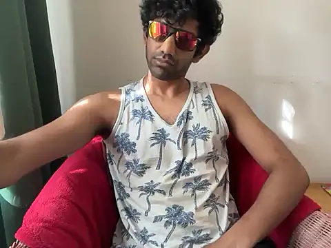 dominanthubby online show from June 8, 7:31 am