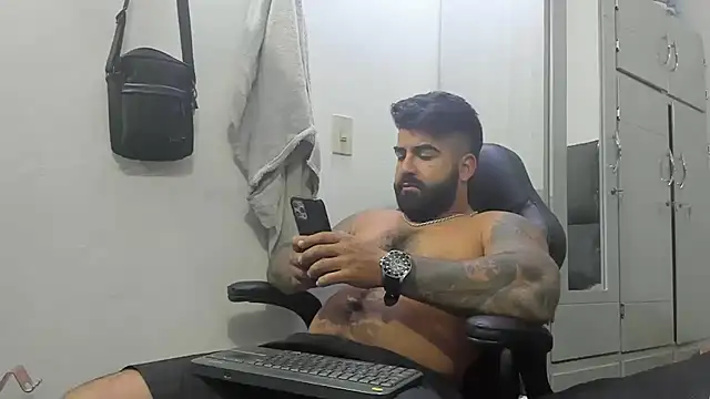 Lyon vach online show from February 4, 3:47 pm