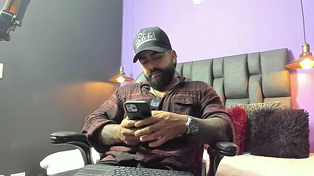 Lyon vach online show from September 20, 12:10 am